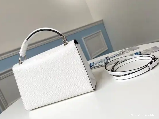 Official oldcobbler VUITTON POCHETTE GRENELLE LOUIS 0529